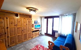 Residenza Del Cirmolo Cervinia Vda Vacanze In Vetta Cir 0205